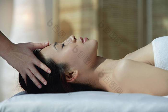 上班喝茶的心情短语怎么说