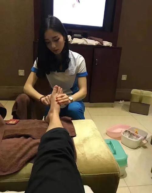 喝茶道谢的手法